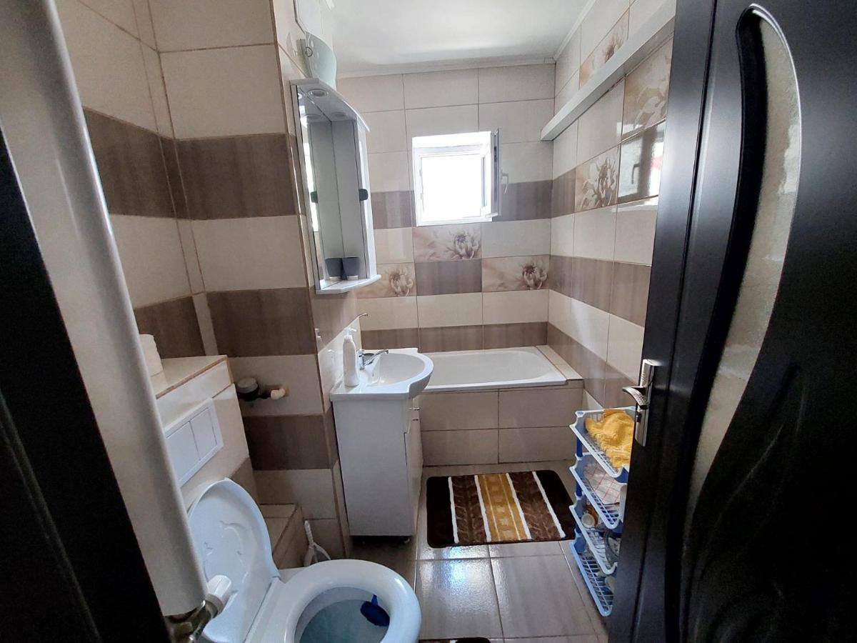 Apartament Beatrice Apartment Navodari Exterior photo